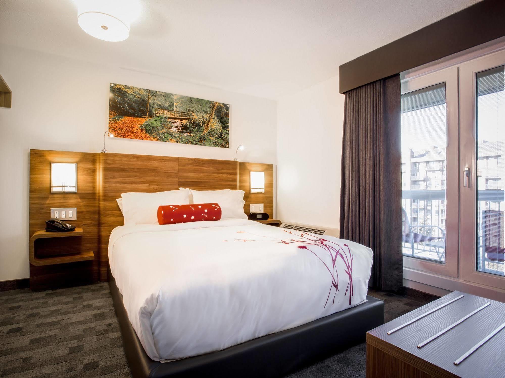 Hotel Elan Calgary Ngoại thất bức ảnh